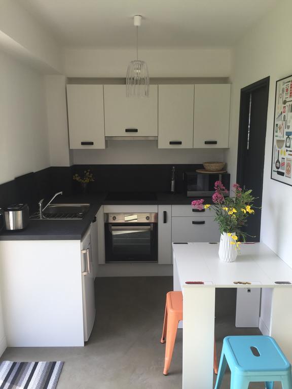 Le Gite Des Cadieres Apartment Evenos Bagian luar foto