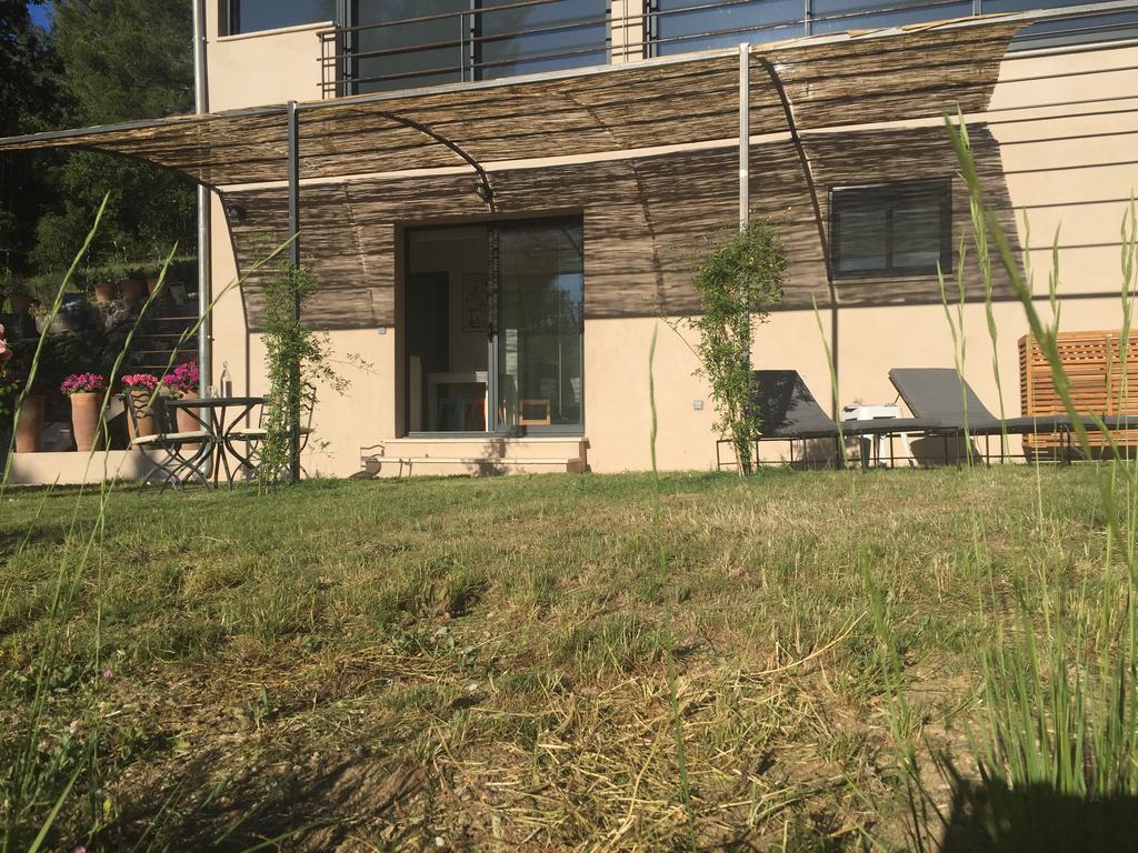 Le Gite Des Cadieres Apartment Evenos Bagian luar foto